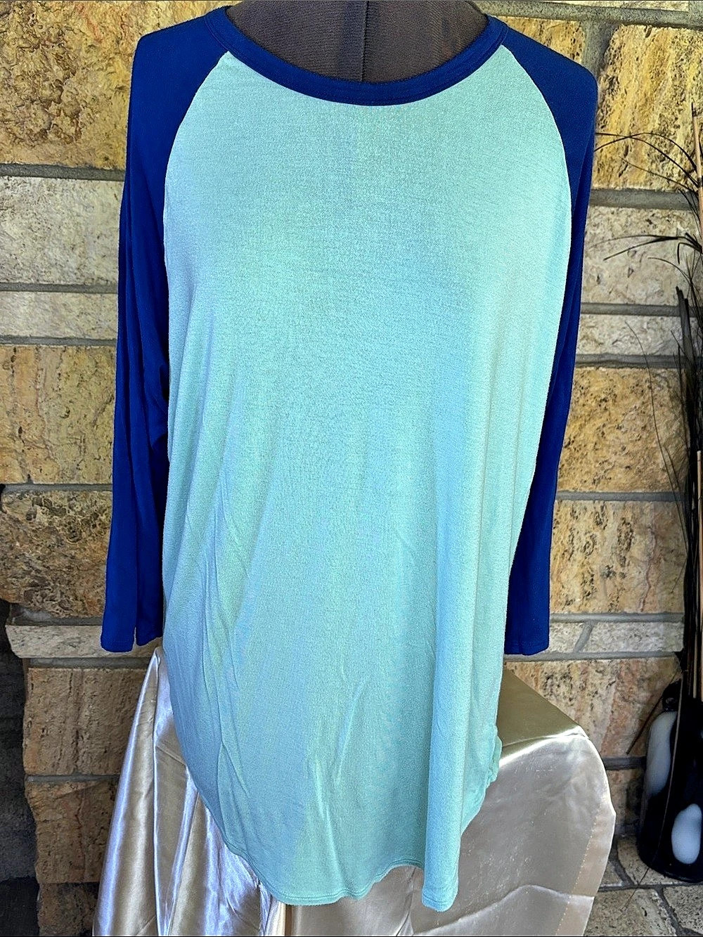 LuLaRoe Mark Color Block Long Sleeve Tee Blue & Teal XL